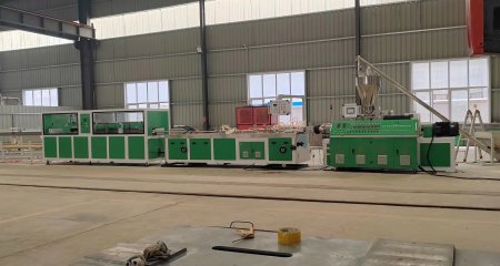 PVC格柵板生產(chǎn)線主要組成部分以及產(chǎn)品特點